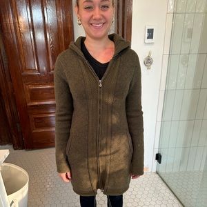 Lety Me Helsa Colorblock Sherpa Lined 
